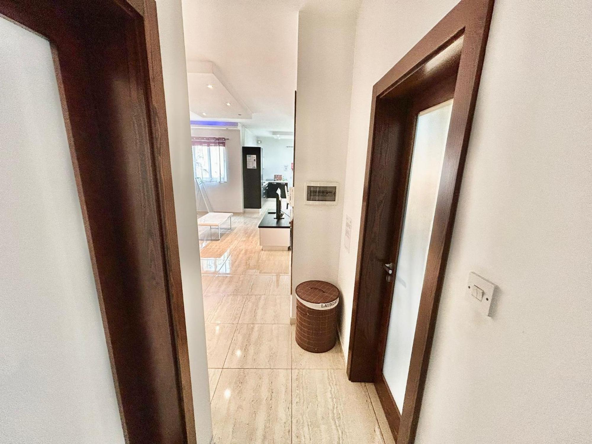 Sliema 2 Bedroom Apartment Экстерьер фото